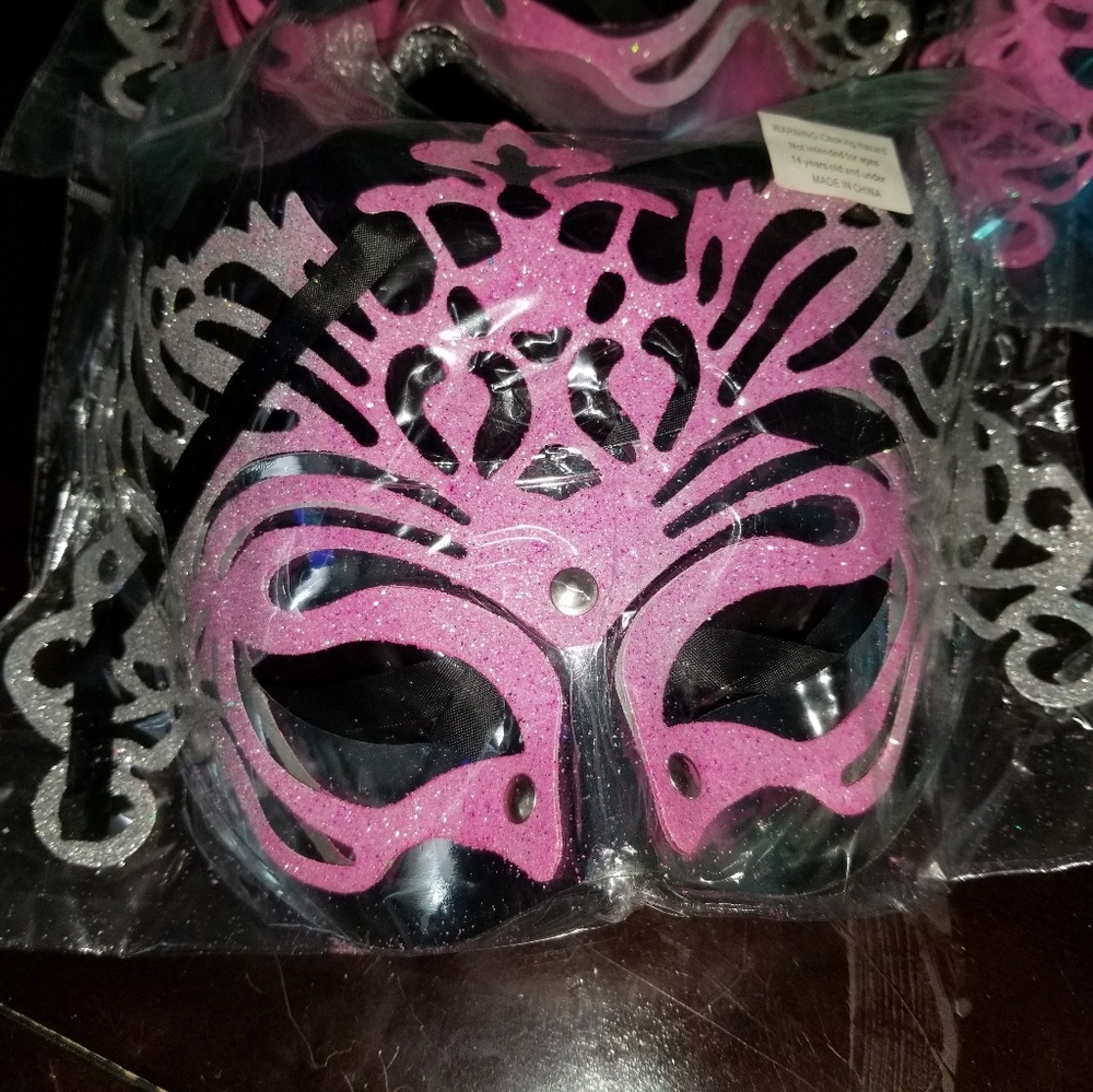 Masquerade - Picture 2 of 5